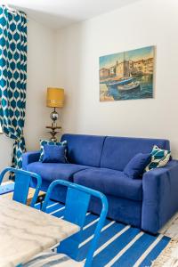 Le Grand Studio Bleu 29M2, 120m Vieux-Port , Clim ,Wifi, Accès autonome avec code