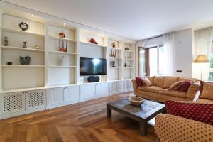 SAN SIRO STADIUM LUXURY PLUS