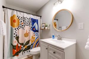 Charming, Cheerful 3 Bedroom Home in Richmond, VA!