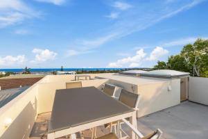 Elouera 2 Private Duplex with Views and Pool