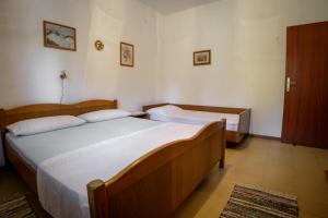 Apartments by the sea Razanj, Rogoznica - 15264