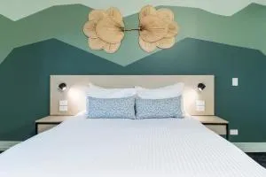 Nightcap at Atherton Hotel - Tolga