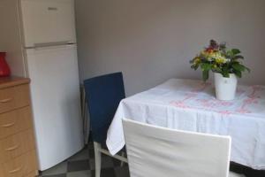 Apartments with WiFi Zagreb - 15290 
