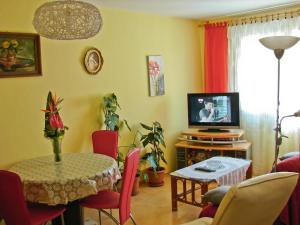 Apartments with WiFi Split - 15329