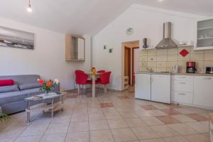 Holiday house with a parking space Zdrelac, Pasman - 15355