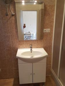 Apartments with WiFi Palit, Rab - 15365