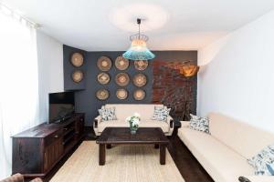 Holiday house with WiFi Novi Vinodolski - 15397