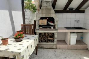 Apartments with parking space Cizici, Krk - 15415 
