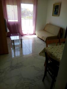 Apartments with parking space Banjol, Rab - 15463