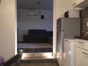 Apartments with parking space Drasnice, Makarska - 15492