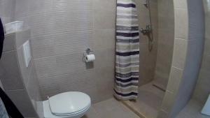 Apartments with parking space Podaca, Makarska - 15475