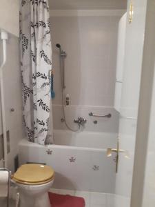 Apartments with WiFi Zagreb - 15507