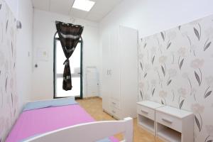 Apartments by the sea Dugi Rat, Omis - 15516