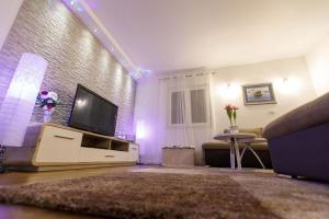 Family friendly house with a swimming pool Kastel Stari, Kastela - 15531