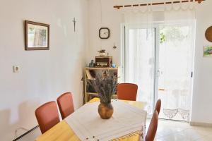 Holiday house with a parking space Pirovac, Sibenik - 15538