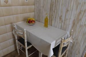 Family-friendly apartments with swimming pool Cepic, Central Istria - Sredisnja Istra - 15542