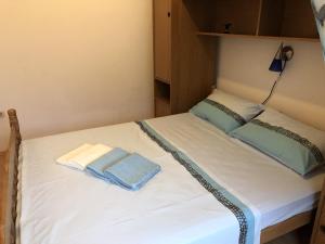 Apartments by the sea Senj - 15578