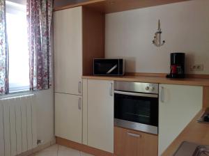 Apartments with a parking space Risika, Krk - 15609