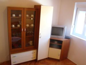 Apartments with parking space Povljana, Pag - 15532