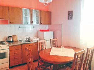 Apartments with parking space Povljana, Pag - 15532