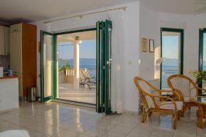 Seaside holiday house Zaostrog, Makarska - 15623