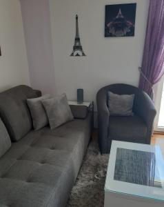 Apartments by the sea Gradac, Makarska - 15642