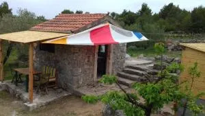 Secluded holiday house Pasman - 15649 - Sveti Filip i Jakov