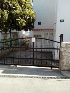 Apartments by the sea Sevid, Trogir - 15742