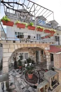 Apartments by the sea Trpanj, Peljesac - 15995 - 特尔帕尼