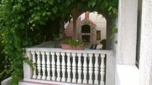 Apartments by the sea Sobra, Mljet - 15993 