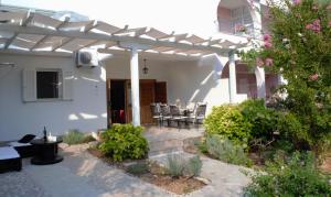 Holiday house with a parking space Zaostrog, Makarska - 16043 