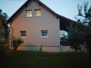 Apartments with a parking space Ostarski Stanovi, Plitvice - 16071