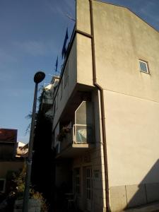Apartments by the sea Gradac, Makarska - 16073 