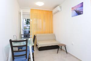 Apartments with WiFi Split - 16079