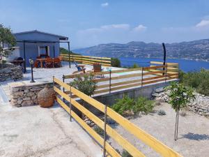 Family-friendly apartments with swimming pool Zrnovo, Korcula - 16116