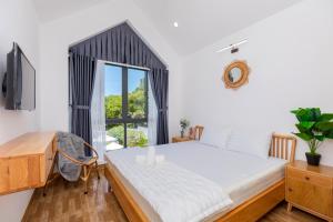 YuBiVilla - mountain view - 300m to the Beach