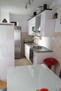 Apartments by the sea Ploce, Neretva Delta - Usce Neretve - 16195