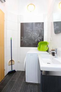 Apartments by the sea Trogir - 16211