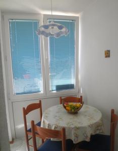 Apartments with a parking space Punat Krk 15451