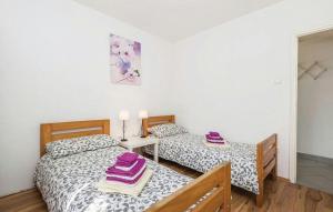 Apartments with a parking space Kastav, Opatija - 15287