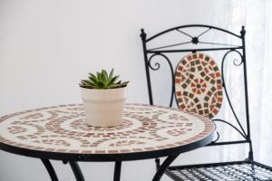 Apartments by the sea Pucisca, Brac - 15381