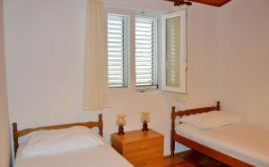 Apartments by the sea Sevid, Trogir - 15404