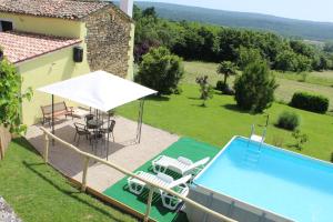 Family friendly apartments with a swimming pool Cepic, Central Istria - Sredisnja Istra - 15878