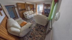 Apartments by the sea Tisno, Murter - 15895