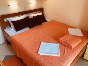 Apartments by the sea Cove Prapratna - Prapatna (Hvar) - 15804