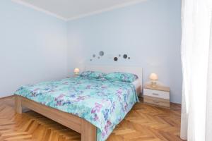 Apartments for families with children Vinez, Labin - 15870
