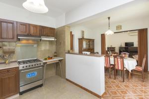 Apartments for families with children Vinez, Labin - 15870