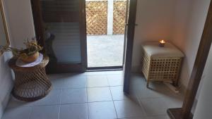 Apartments with parking space Ugljan - 15613