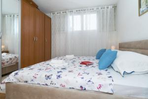 Apartments with WiFi Split - 15862