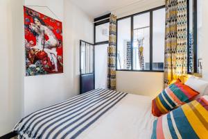 T2 Chic, Vue Vieux-Port et Notre Dame, Atypique, Calme, Clim, 48M2, Accès autonome avec code